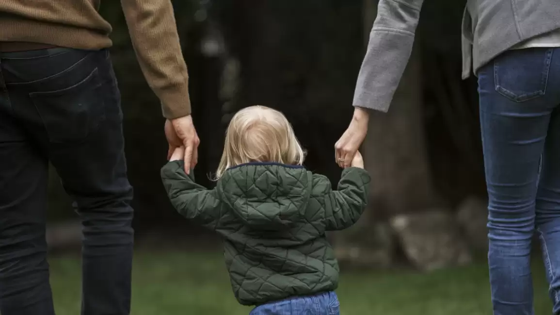 Consejos para padres que ven a sus hijos en una relación tóxica